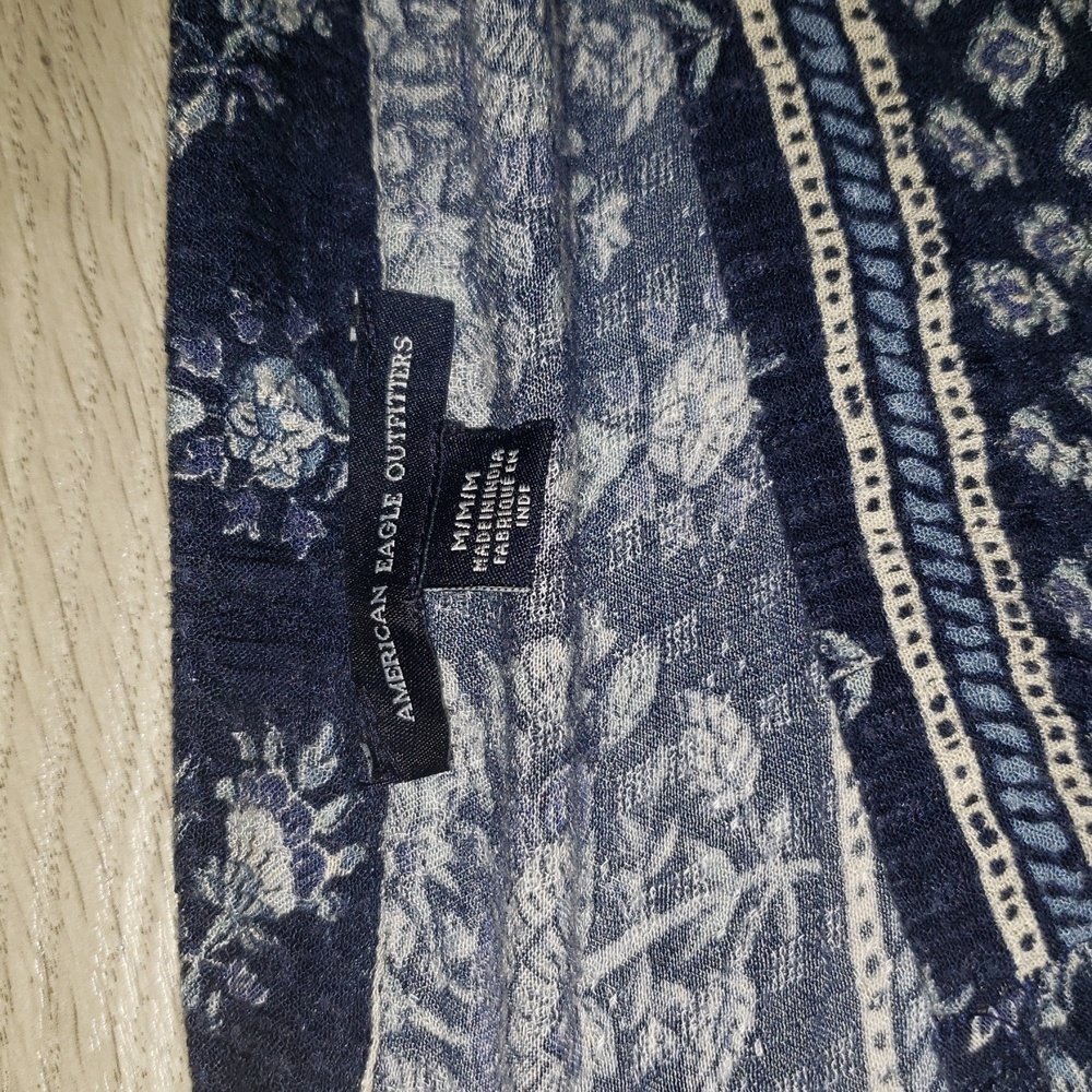 Floral Off-Shoulder Blouse with Gold Buttons - Picture 2 of 3